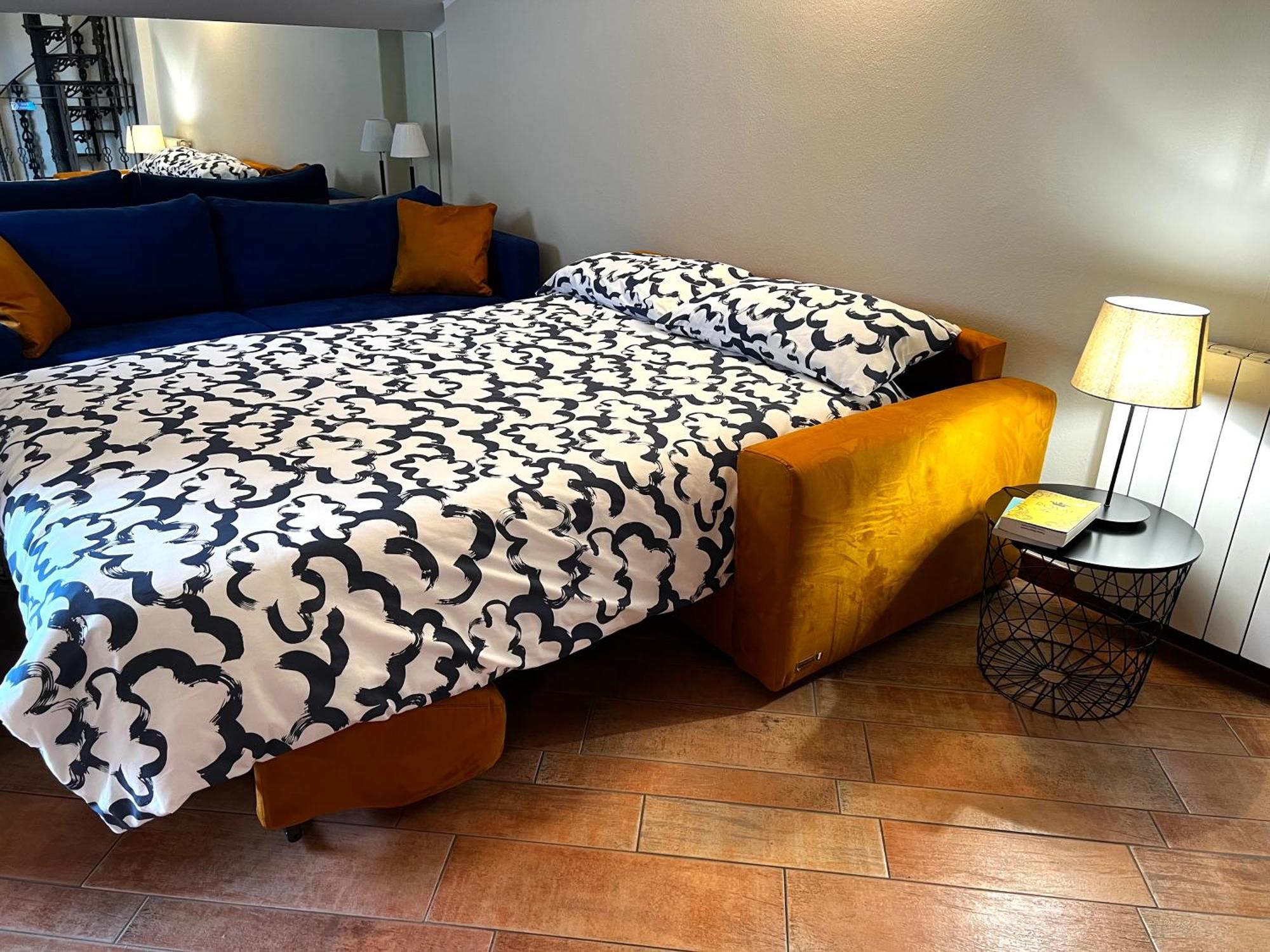 Attico In Piazza Matteotti Appartement Desenzano del Garda Buitenkant foto